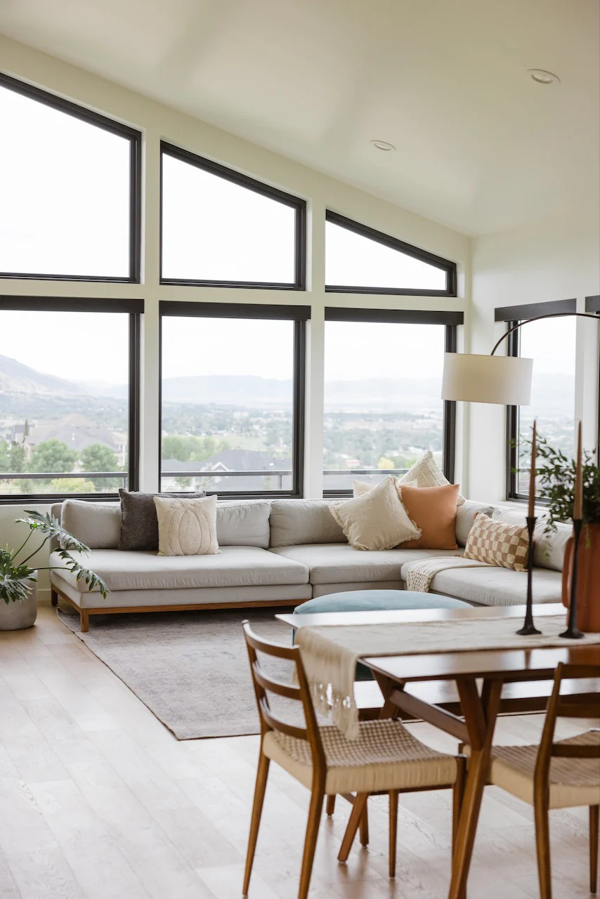 Carlisle Frayed Lumbar Pillow - Image 4