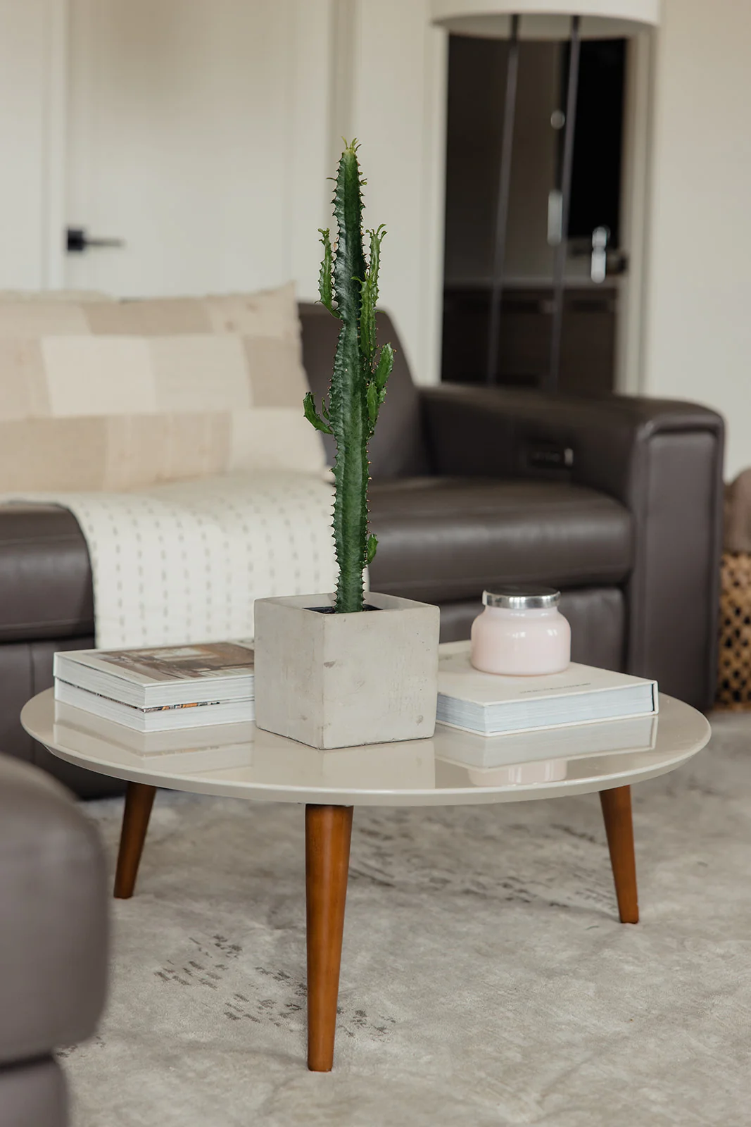 Cement Square Catchpot - Image 3