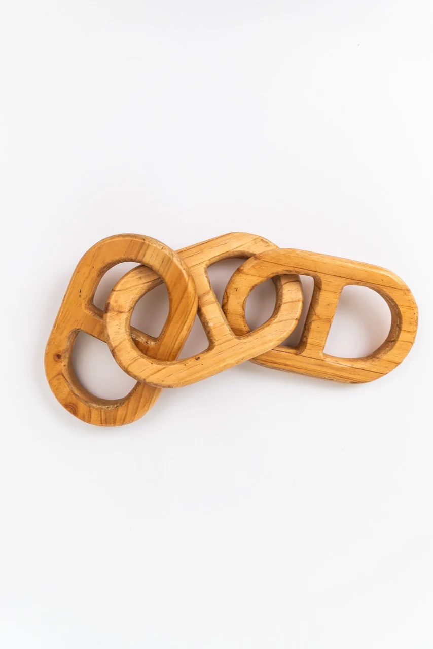 Ezra Wood Chain Decor - Image 7