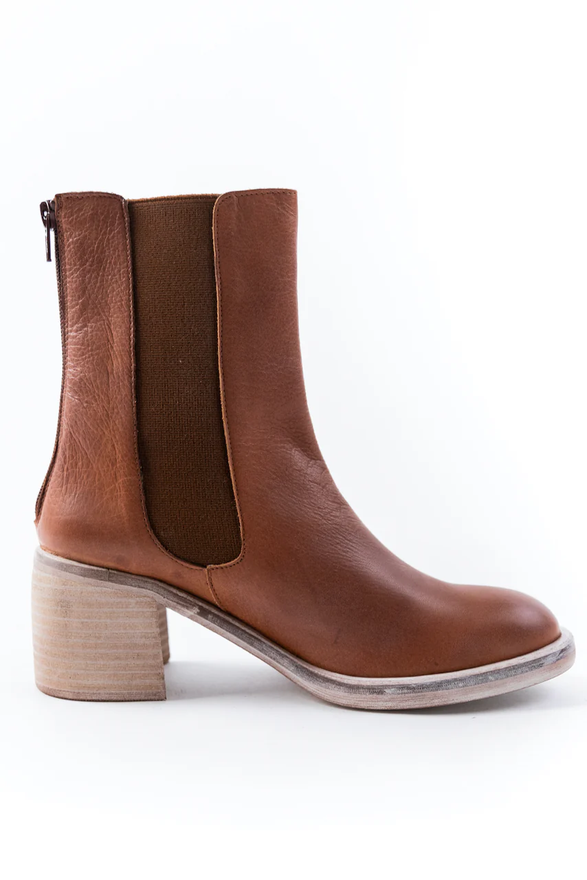 Free People Essential Chelsea Boots - Image 33