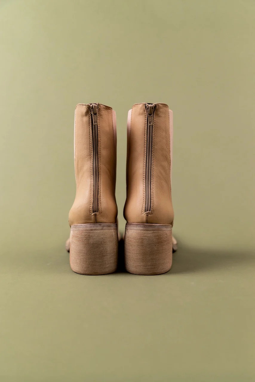 Free People Essential Chelsea Boots - Image 8