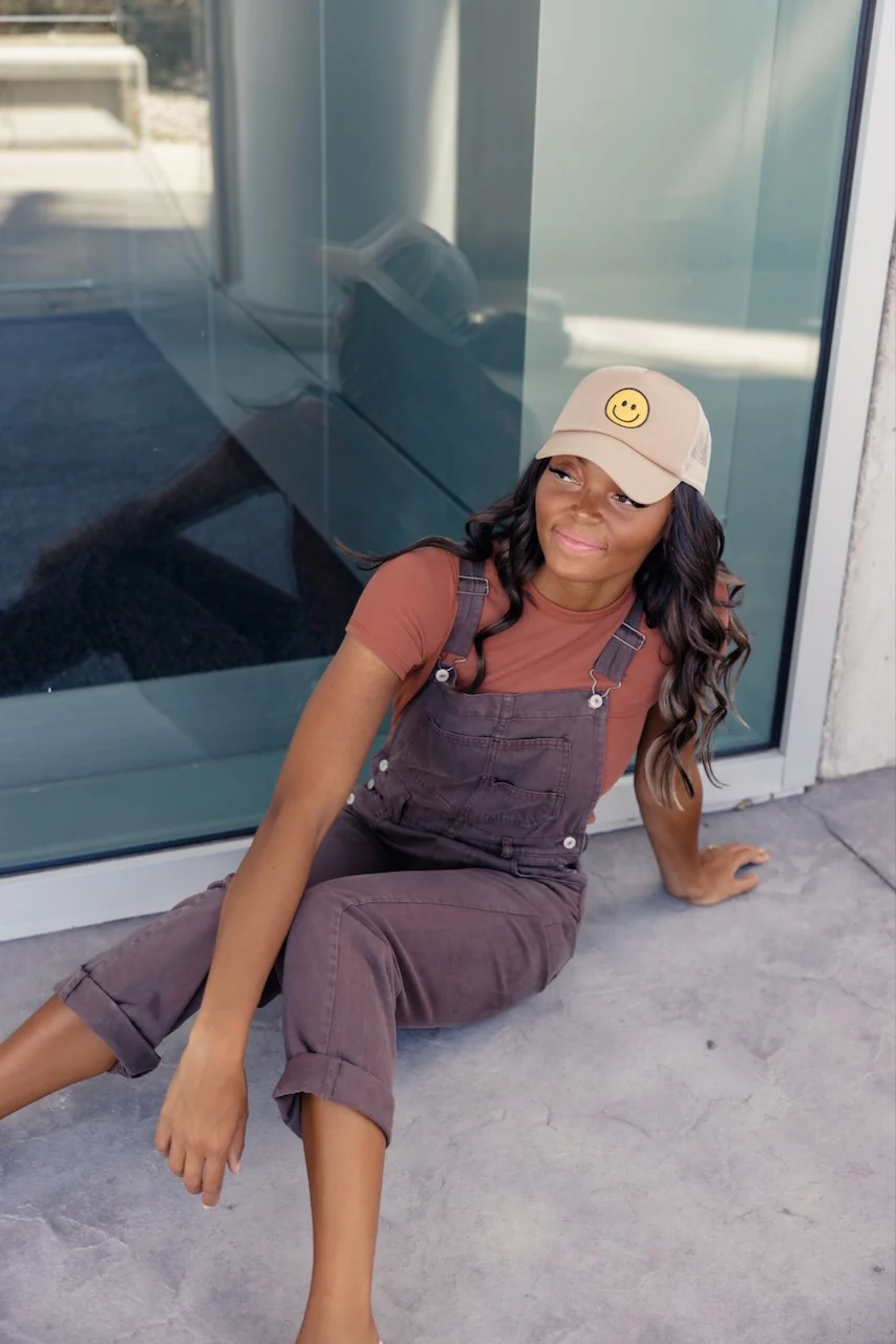 Sadie Solid Tee - Image 28