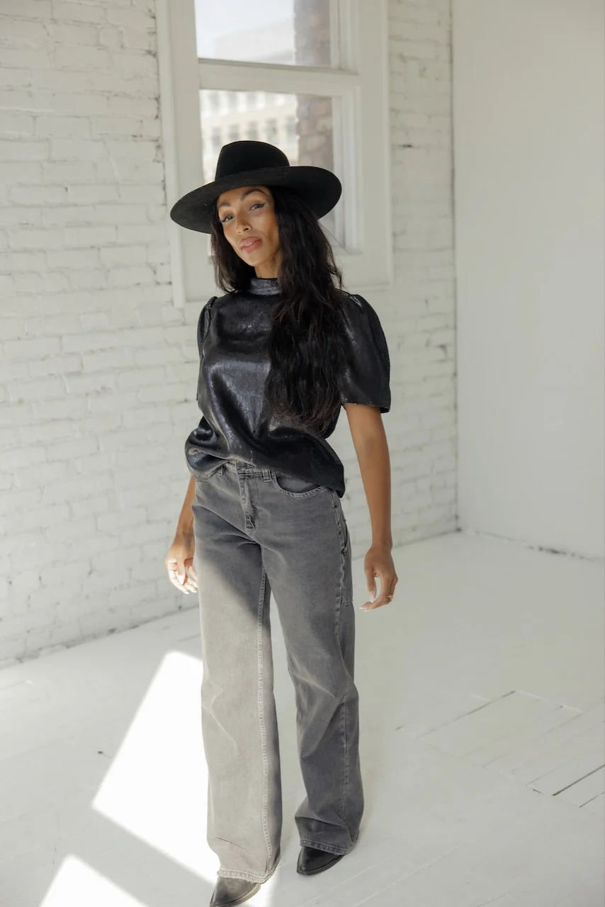 SALT Greenhaven Puff Sleeve Top - Image 14