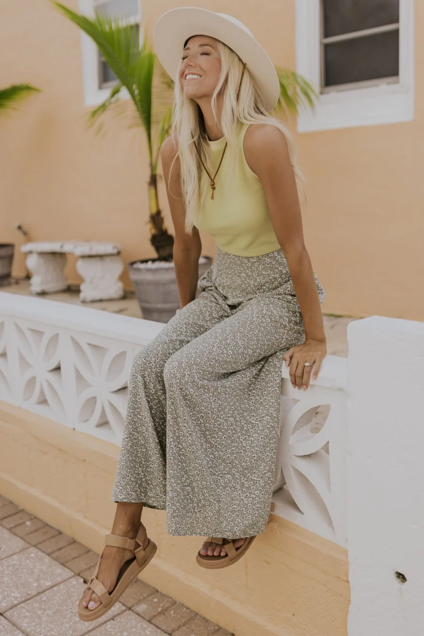 Willow Textured Cropped Tank - Image 24